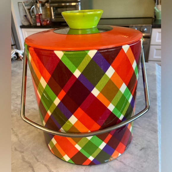 FABULOUS Vintage Vinyl PLAID Ice Bucket and Tongs RETRO 1960’s 1970’s EUC - Picture 14 of 15